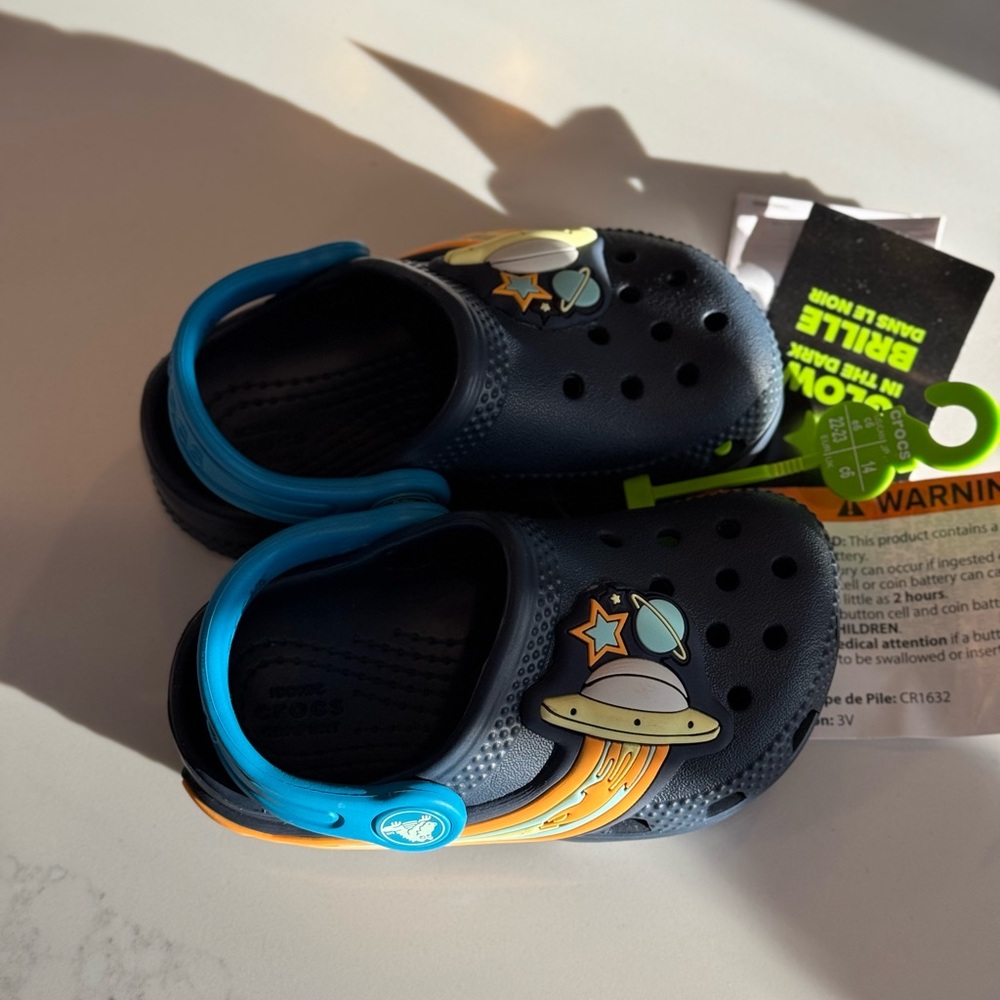 CROCS light up space crocs - Picture 4 of 9